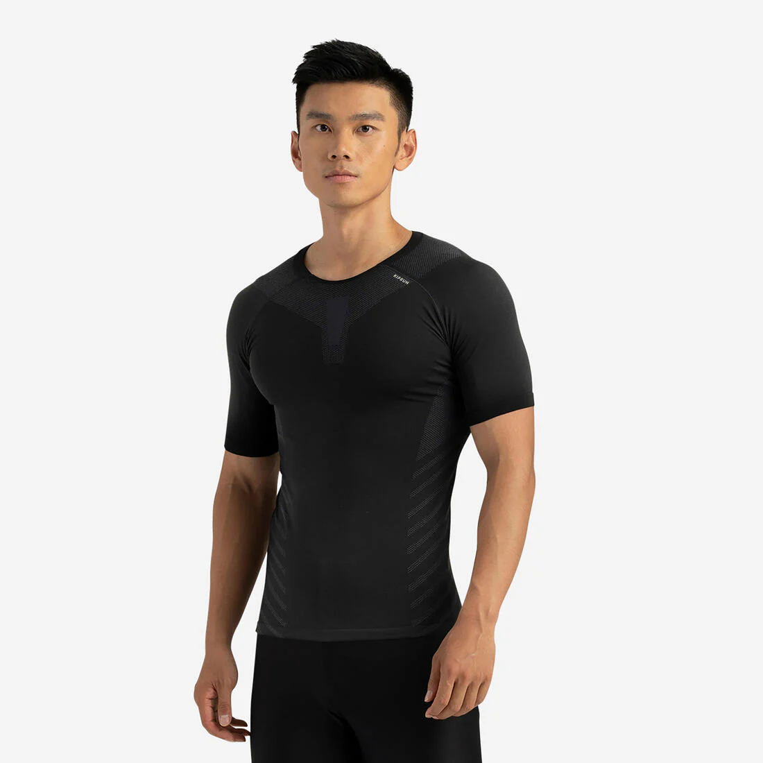 MEN TOPS